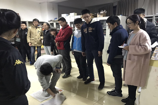 1480947977867906.jpg 结营活动IMG_7482_副本.jpg