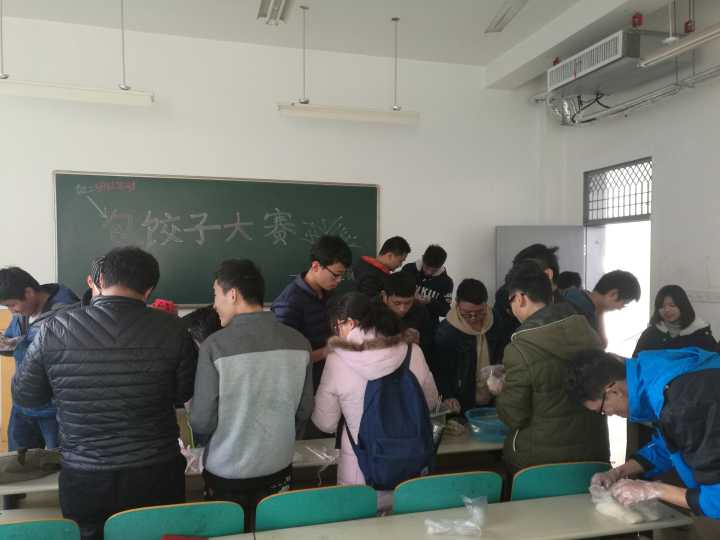 1482710991130915.jpg R`9{6QG[@F@Z0@R@E73FQ[6.jpg